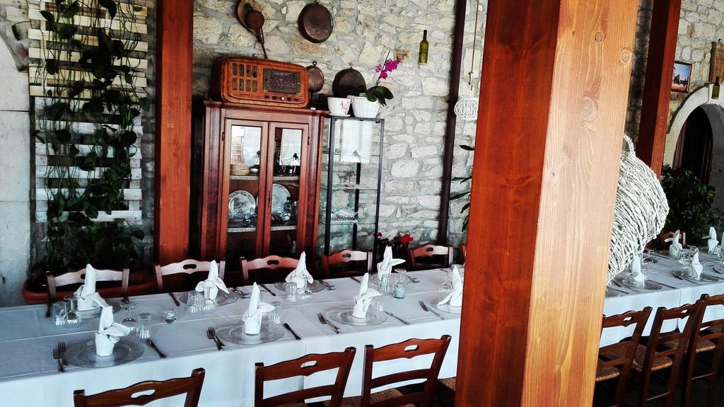 Agriturismo La Vecchia Cascina Di Paolo & Belinda Villa Пиетрелчина Екстериор снимка